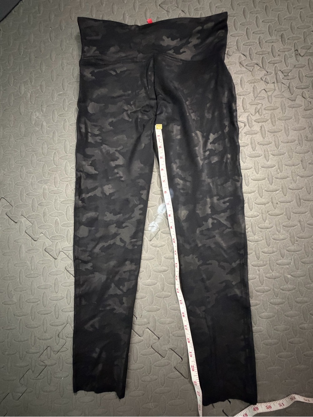 Spanx faux leather black camo leggings large